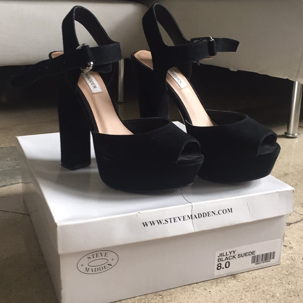 Black peep toe heels